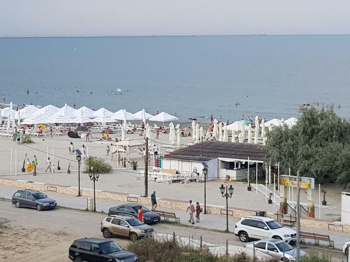 Vilele Liliana Нэводари Экстерьер фото